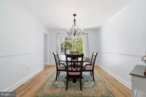 Dining - 2568 Glen Cv, Annapolis, MD 21401 photo 1 of 5
