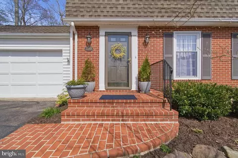 Exterior - 2568 Glen Cv, Annapolis, MD 21401 photo 3 of 16