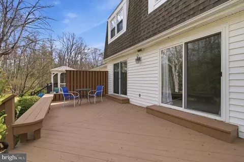 Exterior - 2568 Glen Cv, Annapolis, MD 21401 photo 8 of 16