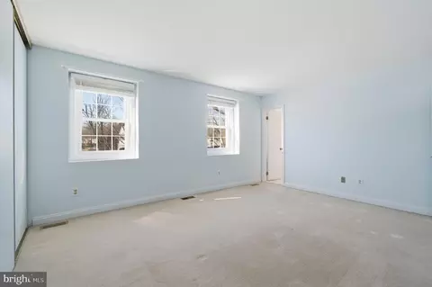 Bedroom - 2568 Glen Cv, Annapolis, MD 21401 photo 5 of 9