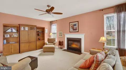Living - 2806 Erna Ct, Crofton, MD 21114 photo 3 of 4