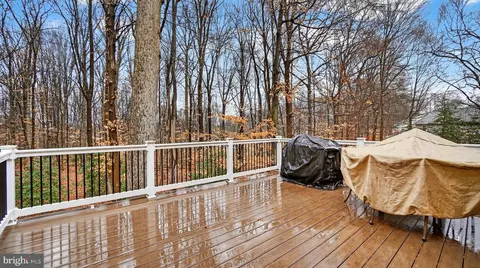 Exterior - 2806 Erna Ct, Crofton, MD 21114 photo 2 of 8