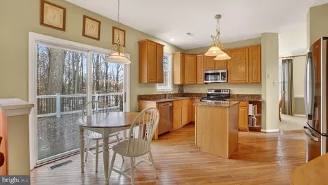 Kitchen - 2806 Erna Ct, Crofton, MD 21114 photo 5 of 5