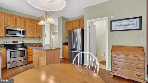 Entry Way - 2806 Erna Ct, Crofton, MD 21114 photo 5 of 9