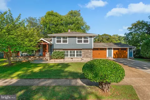 102 Sycamore Rd, Severna Park, MD 21146