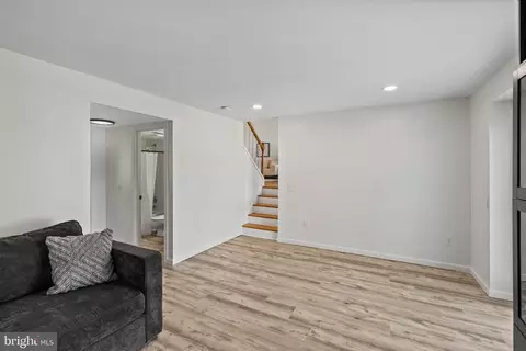 Living - 1889 Rutledge Ct, Severn, MD 21144 photo 2 of 2