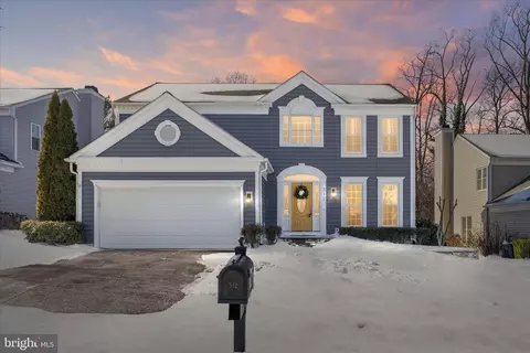 312 Rosslare Dr, Arnold, MD 21012