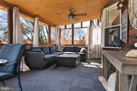Exterior - 7801 Harle Rd, Pasadena, MD 21122 photo 5 of 10