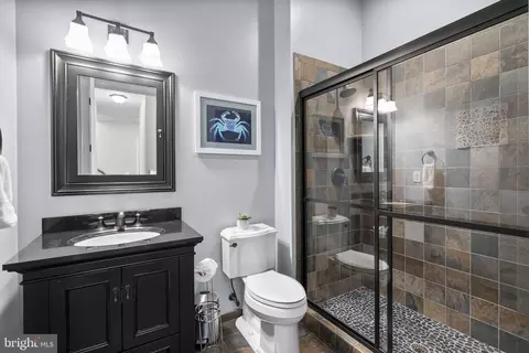 Bath - 159 Boone Trl, Severna Park, MD 21146 photo 2 of 7