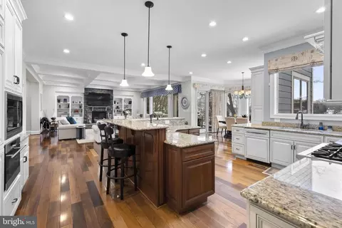 Kitchen - 159 Boone Trl, Severna Park, MD 21146 photo 5 of 7