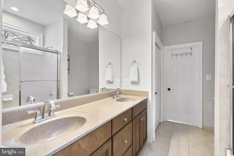 Bath - 159 Boone Trl, Severna Park, MD 21146 photo 6 of 7
