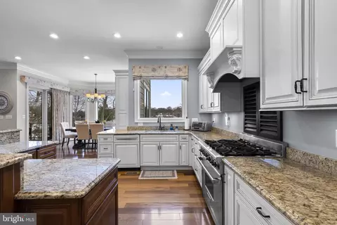 Kitchen - 159 Boone Trl, Severna Park, MD 21146 photo 6 of 7