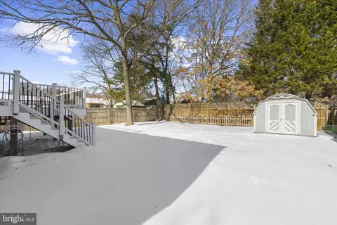 Exterior - 2942 E Almondbury Dr, Pasadena, MD 21122 photo 4 of 6