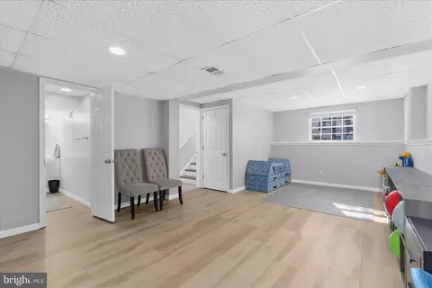 Entry Way - 2942 E Almondbury Dr, Pasadena, MD 21122 photo 1 of 1