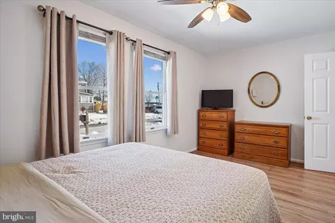Bedroom - 1622 Grange Rd, Edgewater, MD 21037 photo 5 of 5