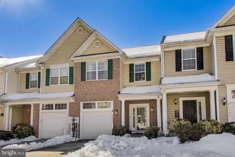 2592 Running Wolf Trl, Odenton, MD 21113 photo 3