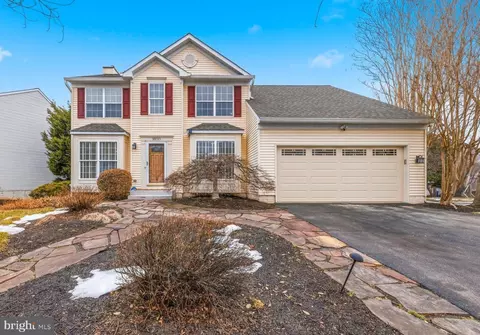 1600 Twigs Ct, Crofton, MD 21114