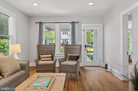 Entry Way - 607 Melvin Ave, Annapolis, MD 21401 photo 1 of 3