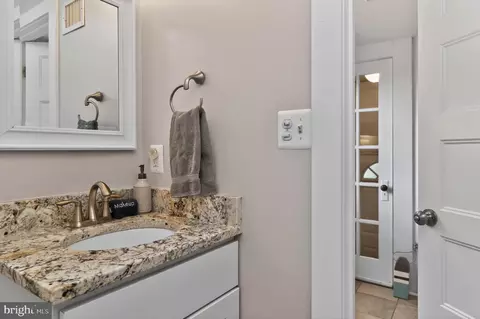 Bath - 607 Melvin Ave, Annapolis, MD 21401 photo 5 of 5
