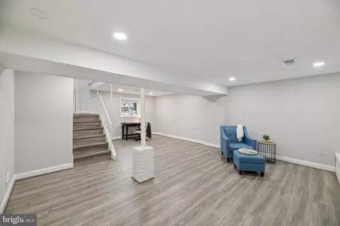Living - 3028 Marlin Dr, Riva, MD 21140 photo 4 of 7