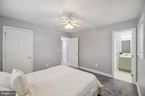 Bedroom - 3028 Marlin Dr, Riva, MD 21140 photo 3 of 8