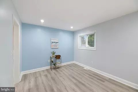 Entry Way - 3028 Marlin Dr, Riva, MD 21140 photo 6 of 9