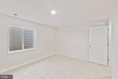 Bedroom - 3705 Devonann Ln, Edgewater, MD 21037 photo 5 of 5