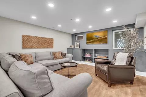 Living - 4 Southgate Ave, Annapolis, MD 21401 photo 12 of 13