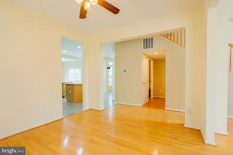 Entry Way - 7740 Rotherham Dr, Hanover, MD 21076 photo 3 of 7