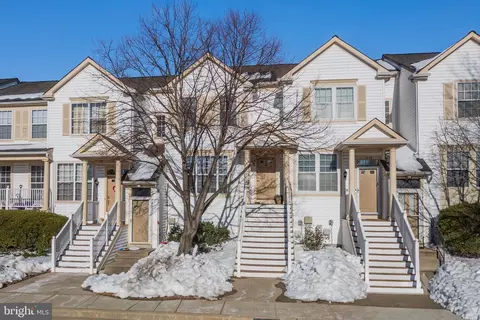 1410 Flatwood Ct, Crofton, MD 21114