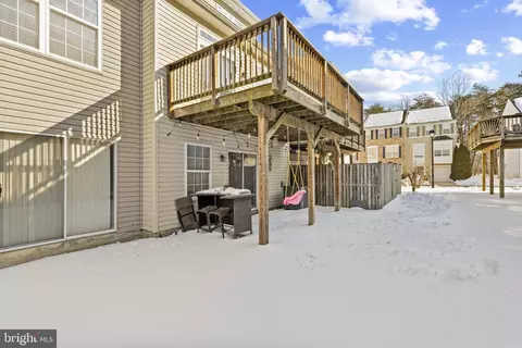 Exterior - 4025 Apple Jack Ct, Pasadena, MD 21122 photo 4 of 5