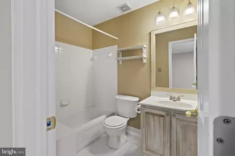 Bath - 4025 Apple Jack Ct, Pasadena, MD 21122 photo 1 of 4