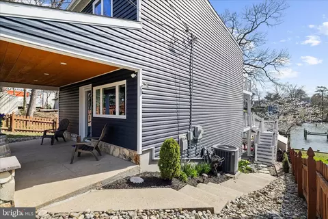 Exterior - 787 Powhatan Beach Rd, Pasadena, MD 21122 photo 8 of 24