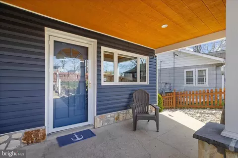 Exterior - 787 Powhatan Beach Rd, Pasadena, MD 21122 photo 7 of 24