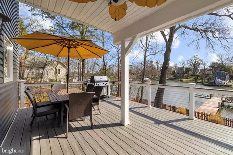 Exterior - 787 Powhatan Beach Rd, Pasadena, MD 21122 photo 19 of 24