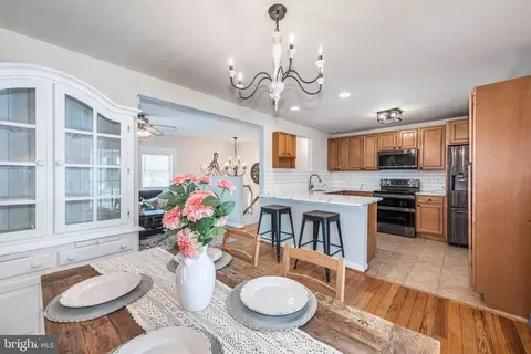 398 Washington Ave, Glen Burnie, MD 21060