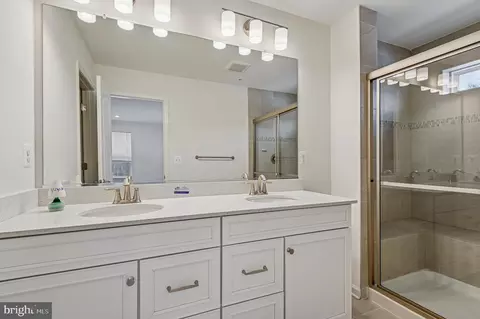 Bath - 1646 Aster Ln, Hanover, MD 21076 photo 1 of 2