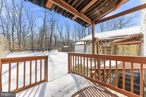 Exterior - 623 Chapelgate Dr, Odenton, MD 21113 photo 5 of 6