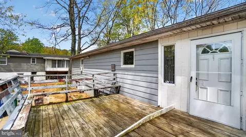 Exterior - 4 Boxwood Rd, Annapolis, MD 21403 photo 2 of 6