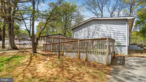 Exterior - 4 Boxwood Rd, Annapolis, MD 21403 photo 5 of 6