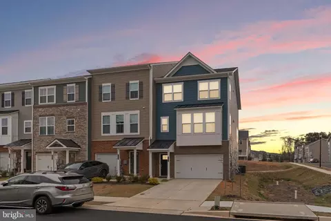 1605 Aster Ln, Hanover, MD 21076