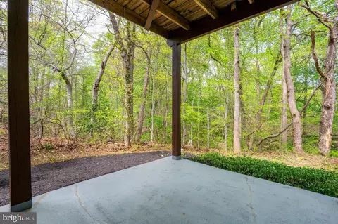 Exterior - 700 Pine Valley Ct, Arnold, MD 21012 photo 8 of 9