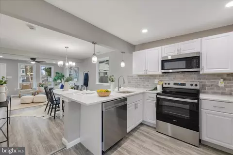 1258 Cape St Claire Rd, Annapolis, MD 21409