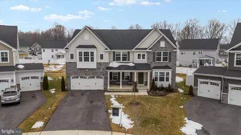 3322 Milkweed Ct, Odenton, MD 21113
