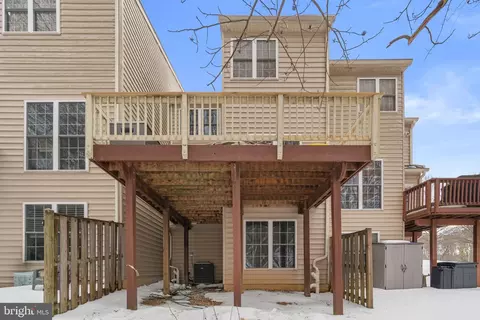 Exterior - 2403 Killarney Ter, Odenton, MD 21113 photo 5 of 7