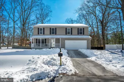 Exterior - 241 Armstrong Ln, Pasadena, MD 21122 photo 19 of 20