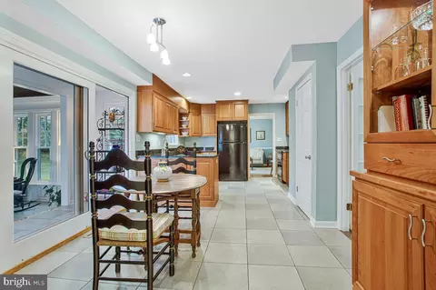 1230 Balfour Dr, Arnold, MD 21012 photo 13