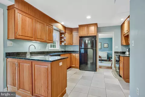1230 Balfour Dr, Arnold, MD 21012 photo 10