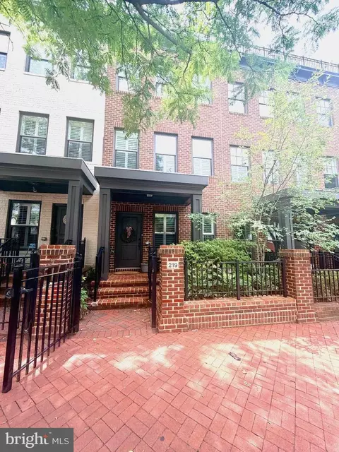 Other - 219 West St, Annapolis, MD 21401 photo 2 of 16