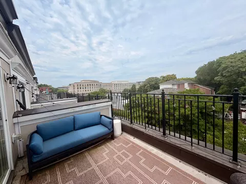 Exterior - 219 West St, Annapolis, MD 21401 photo 1 of 5